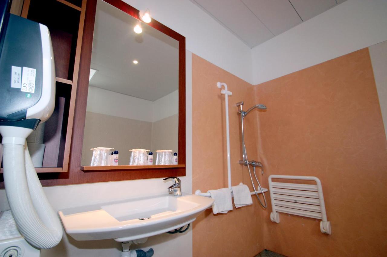 Hotel Florence Lourdes Oda fotoğraf