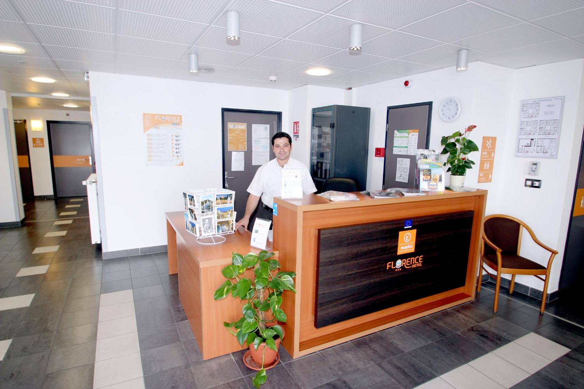 Hotel Florence Lourdes Dış mekan fotoğraf